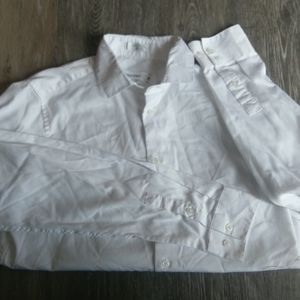 🍎Calvin Klein Button Down